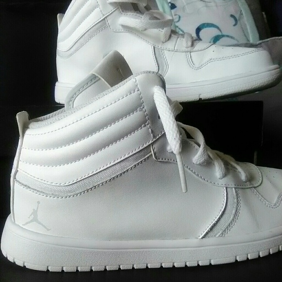 Jordan Other - Hot Platinum White Fresh Air Jordan Heritage BP